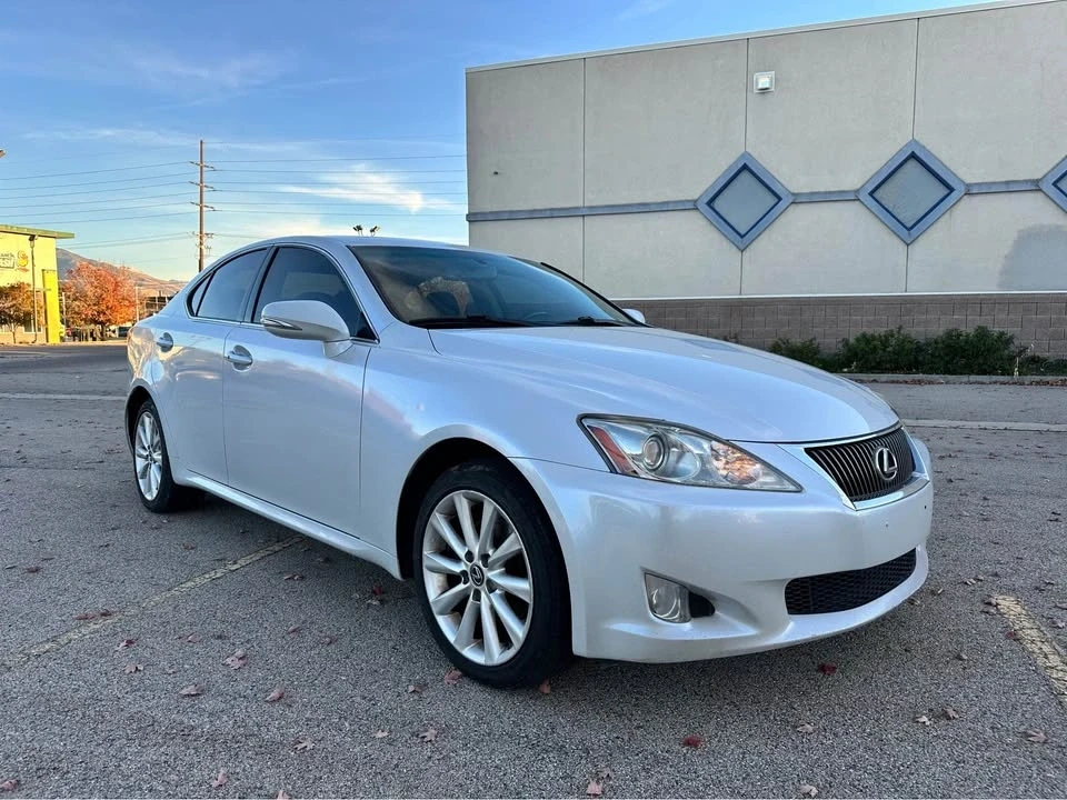 2009 Lexus IS 2nd Gen - Image 2 of 8