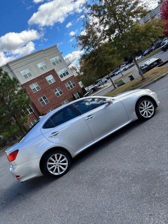 2009 Lexus IS 2nd Gen - Image 2 of 7