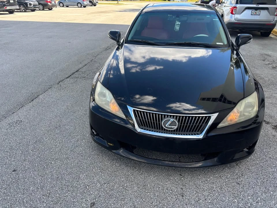 2009 Lexus IS 2nd Gen - Image 3 of 4