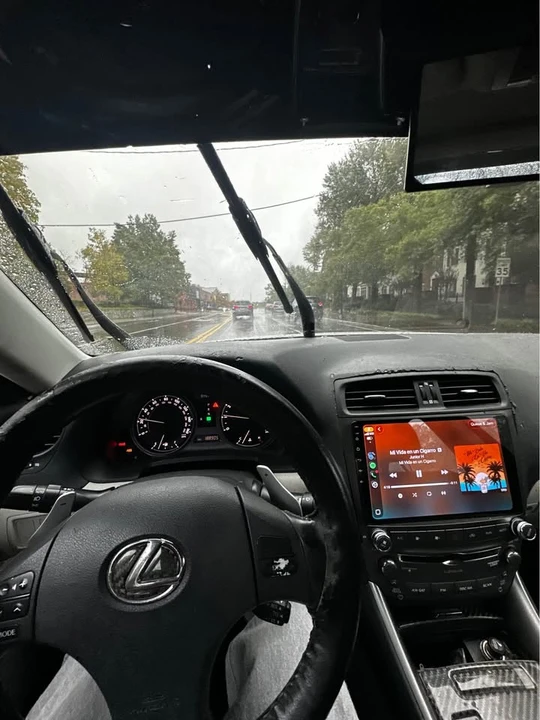 2009 Lexus IS 2nd Gen - Image 2 of 3