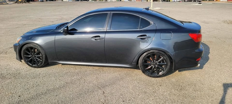 2009 Lexus IS 2nd Gen - Image 4 of 20