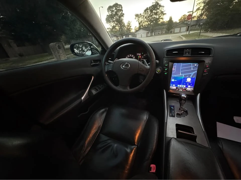 2009 Lexus IS 2nd Gen - Image 5 of 13