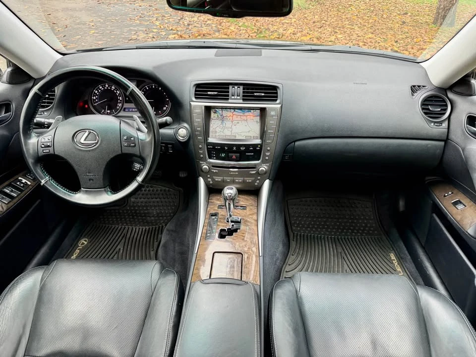 2009 Lexus IS 2nd Gen - Image 12 of 15