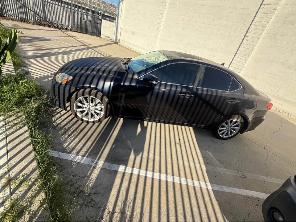 2009 Lexus IS 2nd Gen - Image 3 of 7