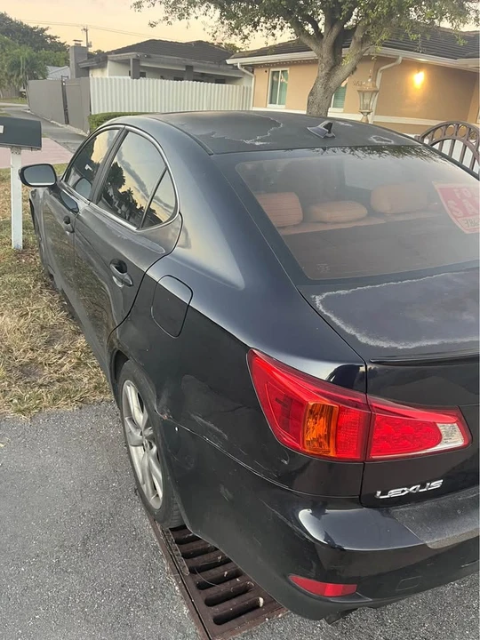 2009 Lexus IS 2nd Gen - Image 4 of 5