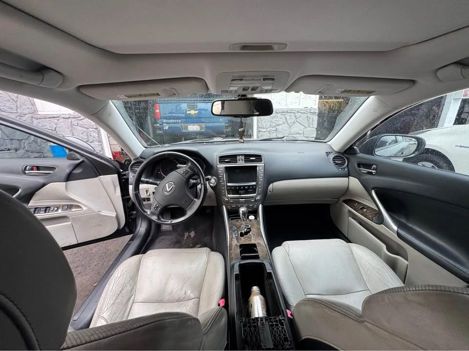 2009 Lexus IS 2nd Gen - Image 6 of 12