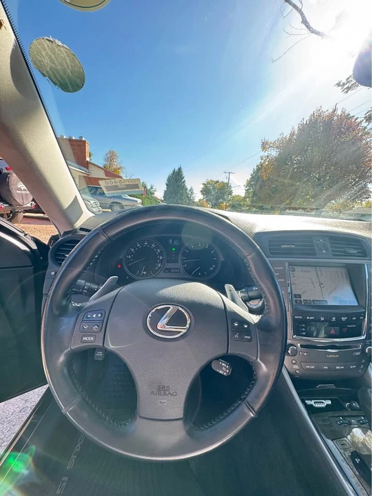 2009 Lexus IS 2nd Gen - Image 11 of 11