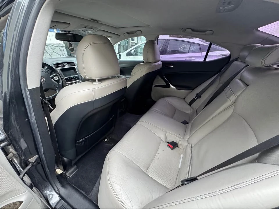 2009 Lexus IS 2nd Gen - Image 5 of 12