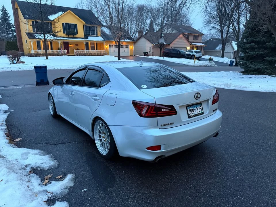 2009 Lexus IS 2nd Gen - Image 2 of 8