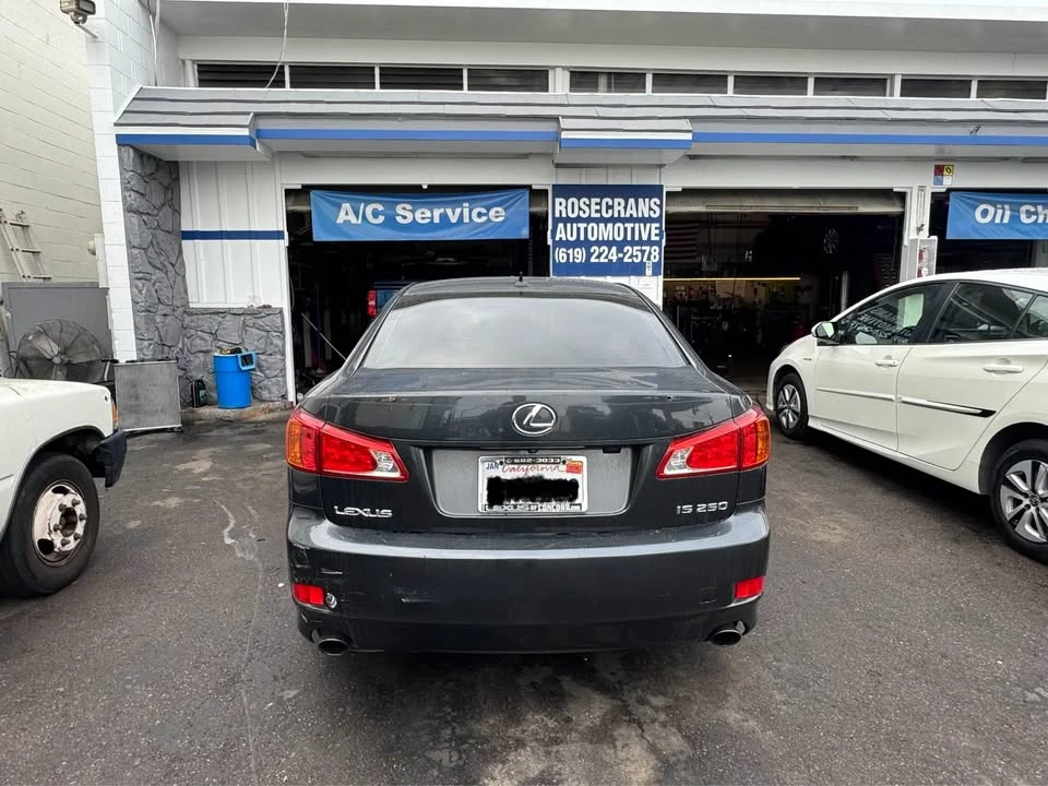 2009 Lexus IS 2nd Gen - Image 11 of 12