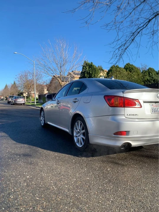 2009 Lexus IS 2nd Gen - Image 4 of 8