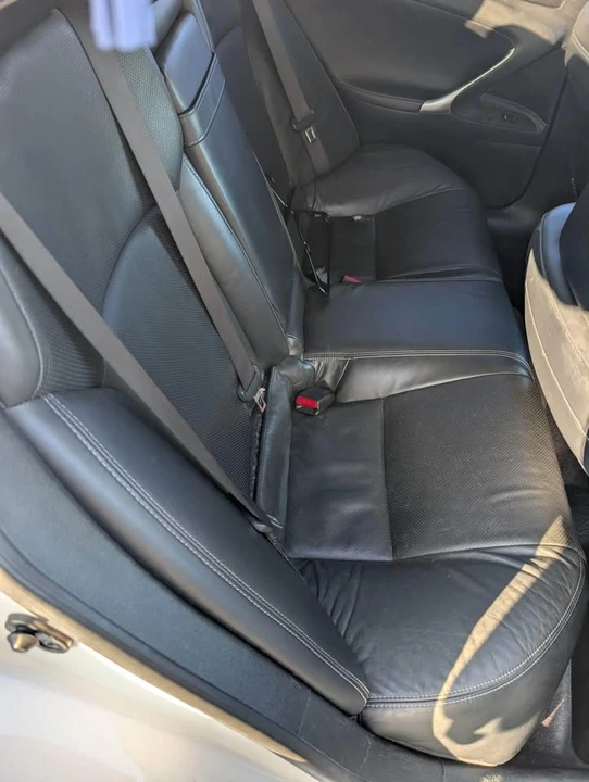 2009 Lexus IS 2nd Gen - Image 6 of 8