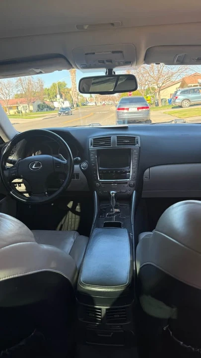 2009 Lexus IS 2nd Gen - Image 6 of 7