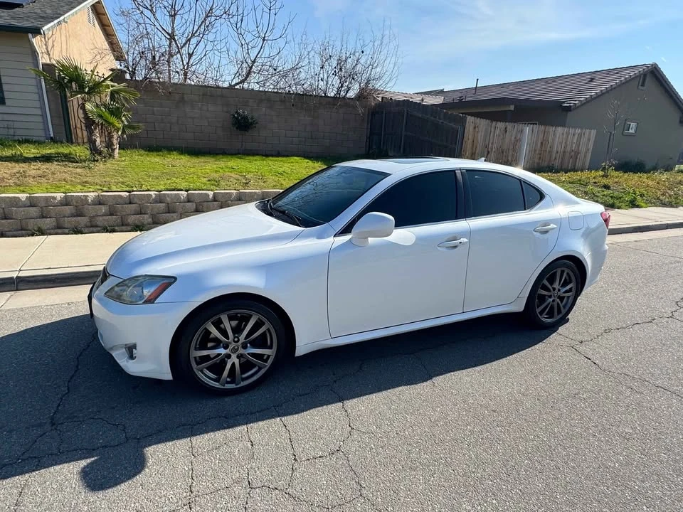 2009 Lexus IS 2nd Gen - Image 3 of 8
