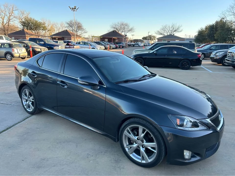 2009 Lexus IS 2nd Gen - Image 3 of 20