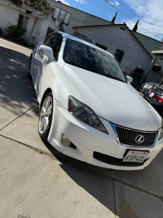2009 Lexus IS 2nd Gen - Image 14 of 18