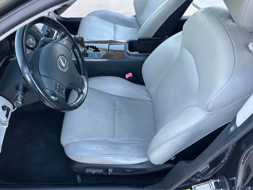 2009 Lexus IS 2nd Gen - Image 12 of 20