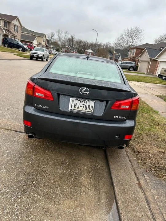2009 Lexus IS 2nd Gen - Image 4 of 8