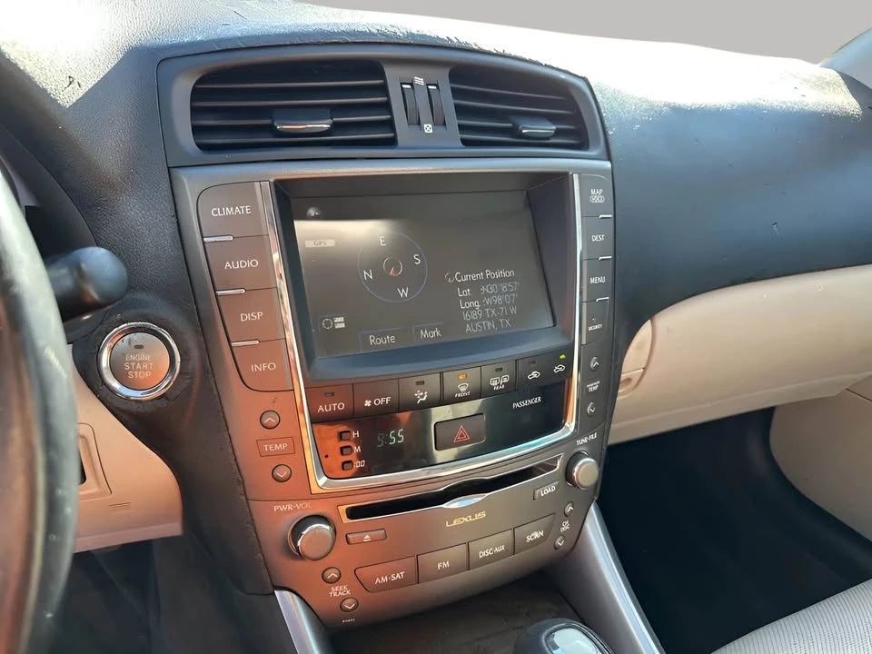 2009 Lexus IS 2nd Gen - Image 11 of 17