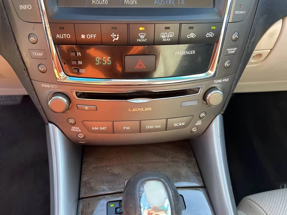 2009 Lexus IS 2nd Gen - Image 12 of 17