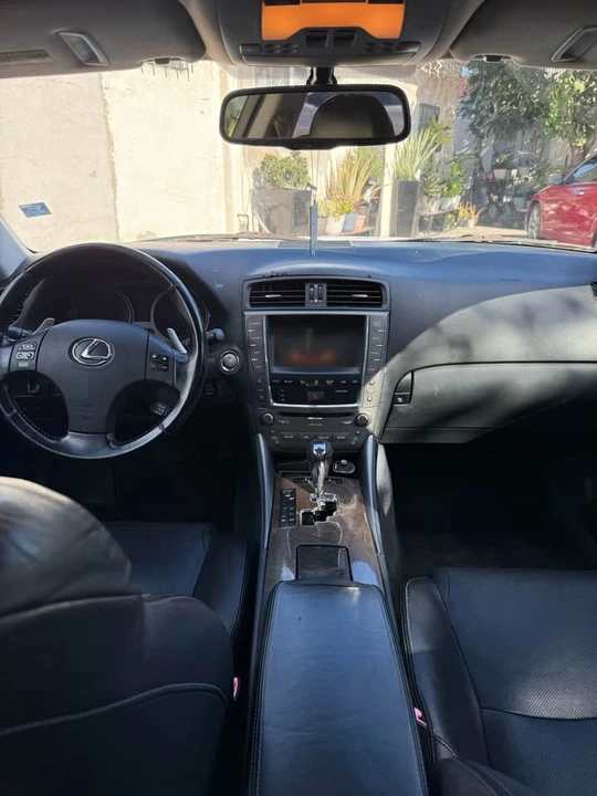 2009 Lexus IS 2nd Gen - Image 6 of 18