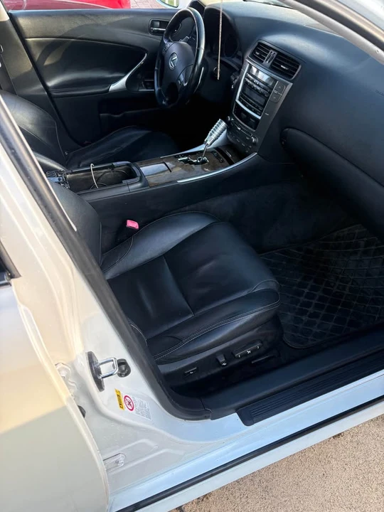 2009 Lexus IS 2nd Gen - Image 7 of 7
