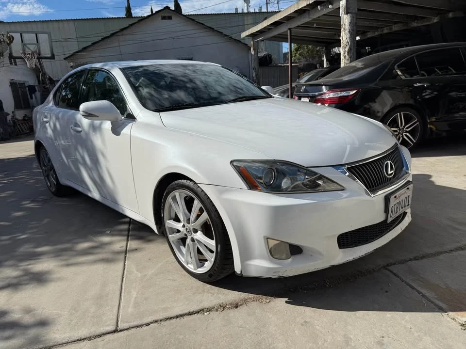 2009 Lexus IS 2nd Gen - Image 2 of 18
