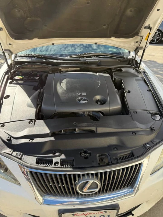 2009 Lexus IS 2nd Gen - Image 11 of 18
