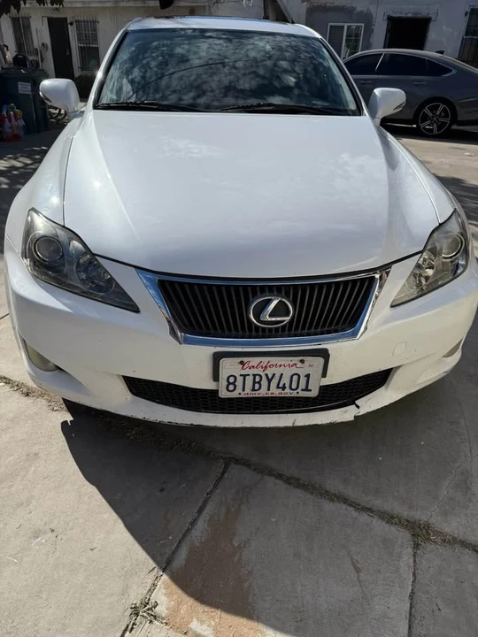 2009 Lexus IS 2nd Gen - Image 3 of 18