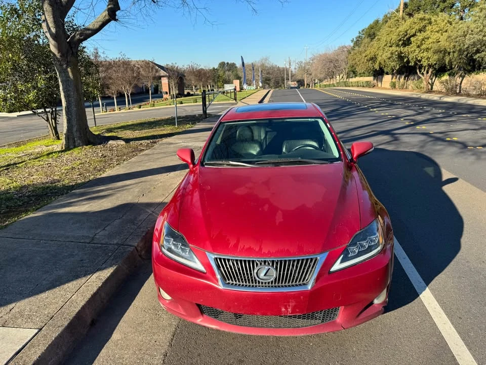 2009 Lexus IS 2nd Gen - Image 8 of 12