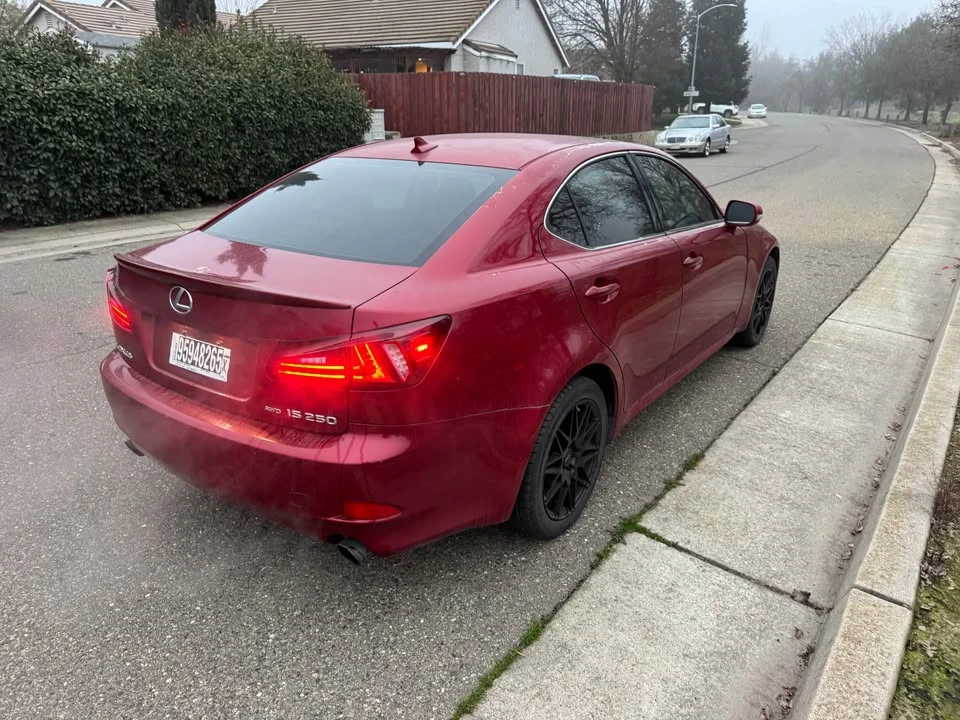 2009 Lexus IS 2nd Gen - Image 6 of 11