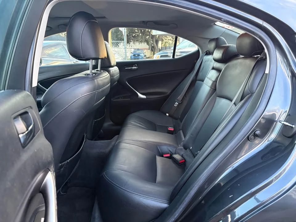 2009 Lexus IS 2nd Gen - Image 9 of 16