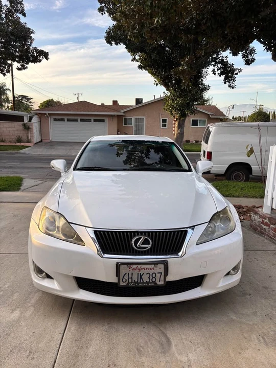 2009 Lexus IS 2nd Gen - Image 2 of 15