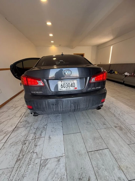 2009 Lexus IS 2nd Gen - Image 5 of 15