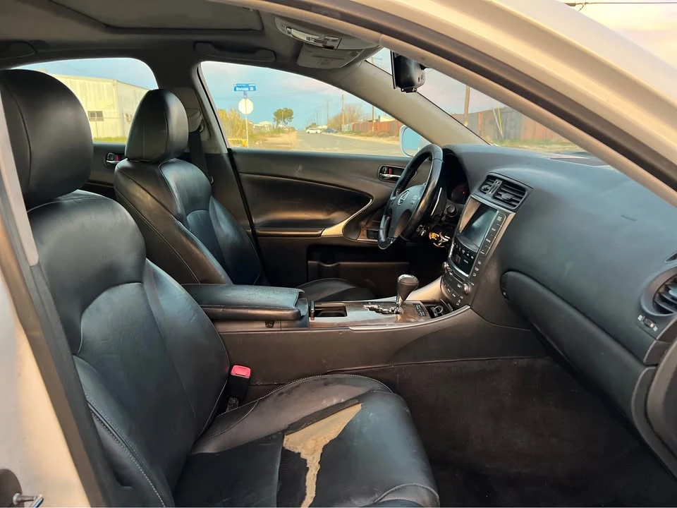 2009 Lexus IS 2nd Gen - Image 8 of 10