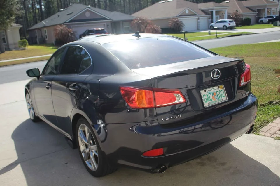 2009 Lexus IS 2nd Gen - Image 4 of 13