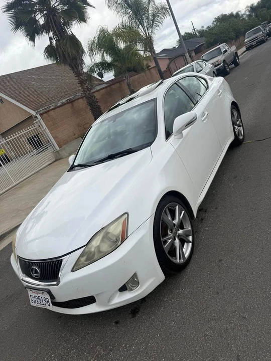 2009 Lexus IS 2nd Gen - Image 7 of 20