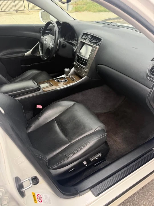 2009 Lexus IS 2nd Gen - Image 10 of 20
