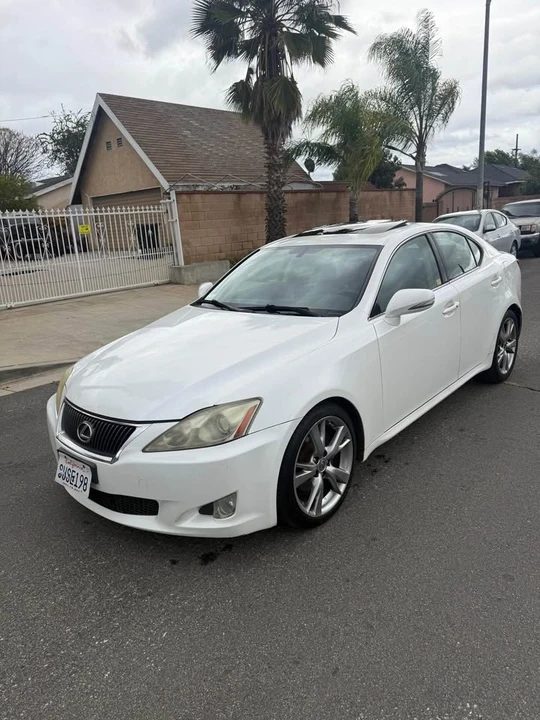 2009 Lexus IS 2nd Gen - Image 3 of 20