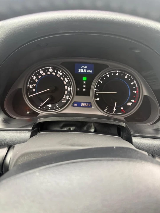 2009 Lexus IS 2nd Gen - Image 17 of 20