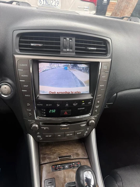 2009 Lexus IS 2nd Gen - Image 18 of 20