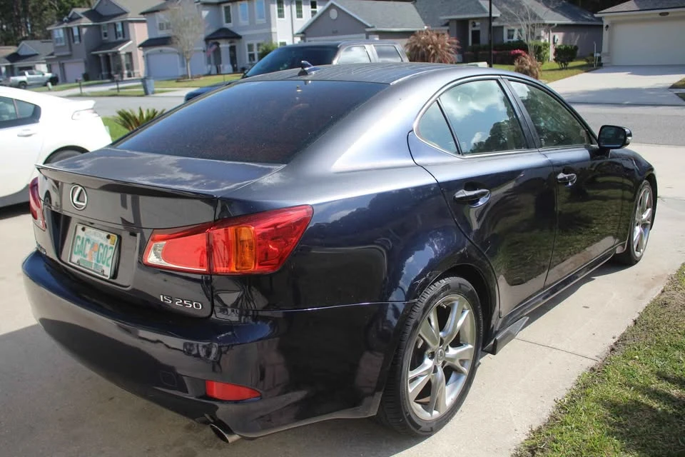 2009 Lexus IS 2nd Gen - Image 11 of 13
