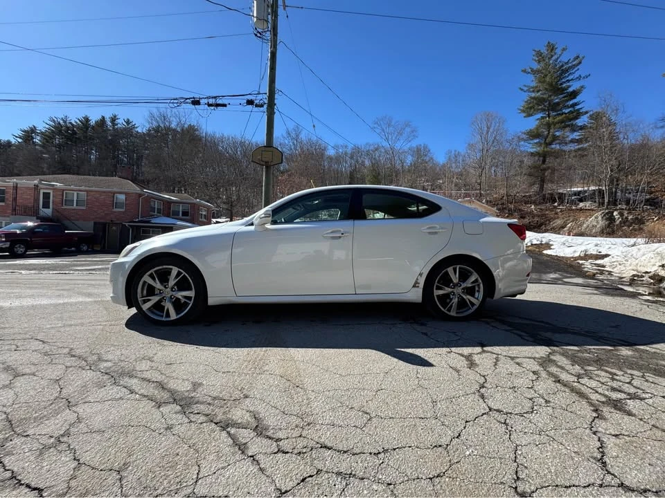 2009 Lexus IS 2nd Gen - Image 8 of 16