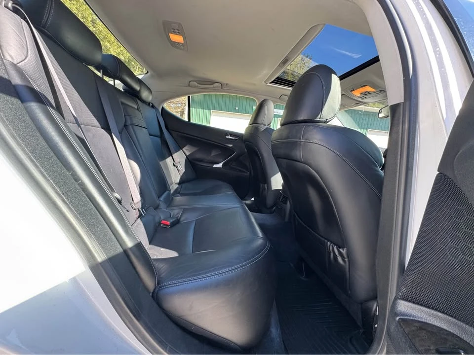 2009 Lexus IS 2nd Gen - Image 11 of 16