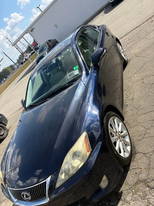 2009 Lexus IS 2nd Gen - Image 5 of 17