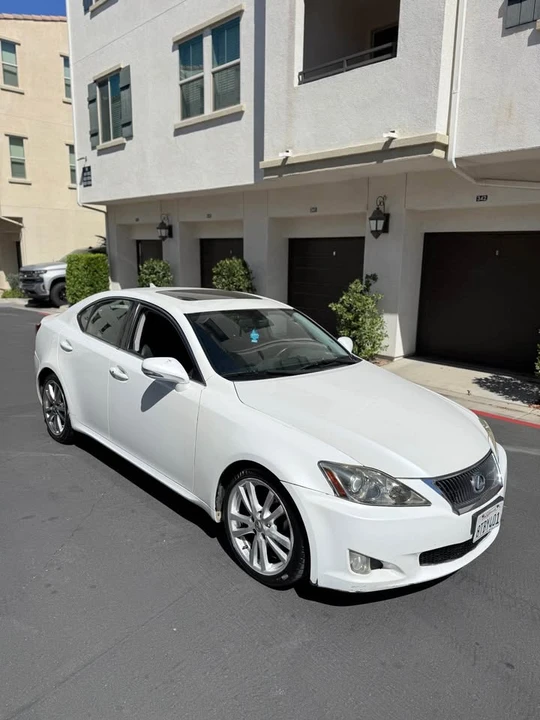 2009 Lexus IS 2nd Gen - Image 2 of 12
