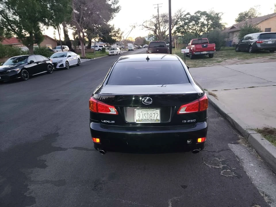 2009 Lexus IS 2nd Gen - Image 9 of 11