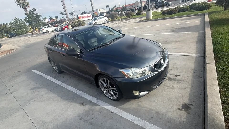2009 Lexus IS 2nd Gen - Image 2 of 20