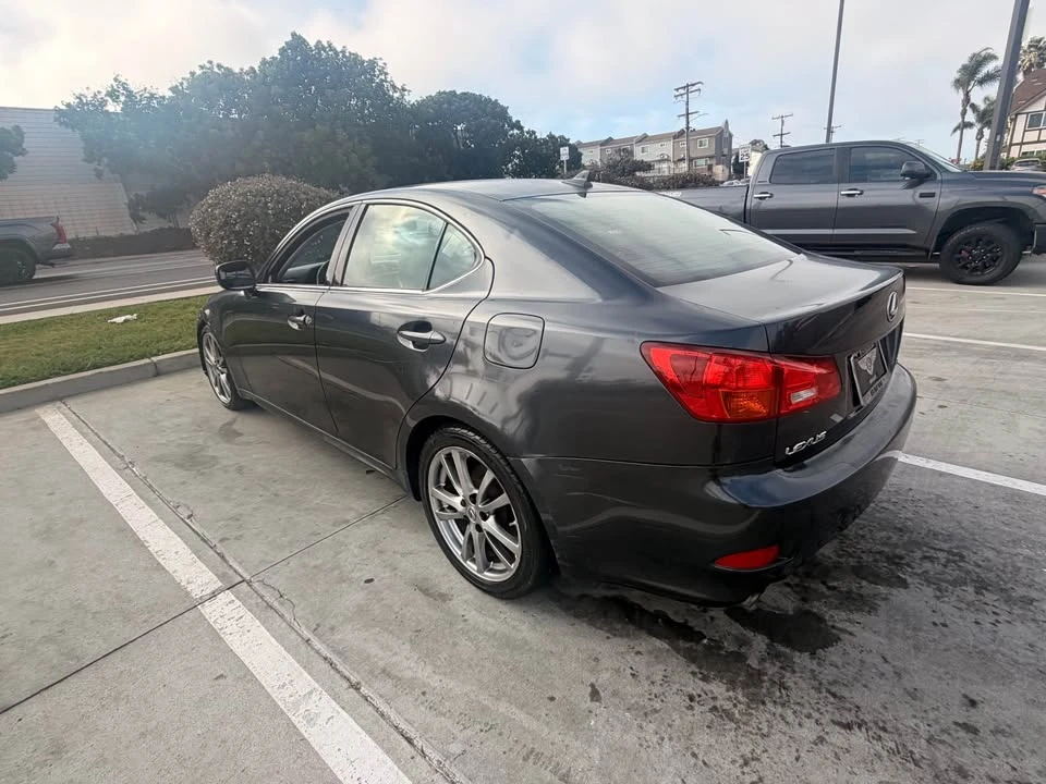 2009 Lexus IS 2nd Gen - Image 11 of 20