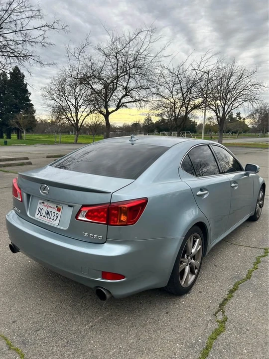 2009 Lexus IS 2nd Gen - Image 6 of 12